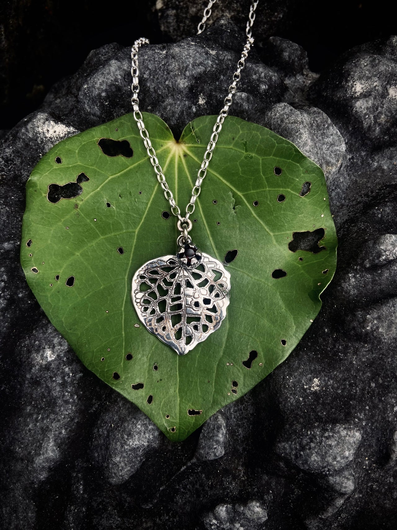 Small Kawakawa Silver Leaf necklace | pendant necklace | nz jewellery
