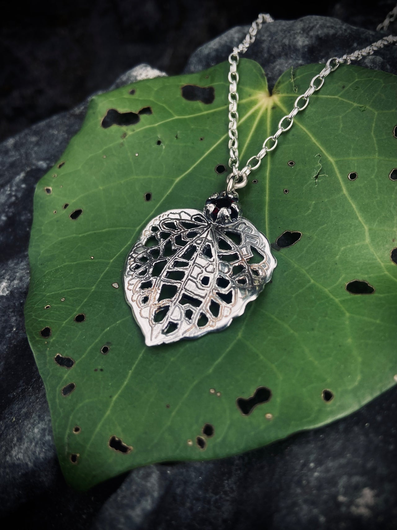 Small Kawakawa Silver Leaf necklace | pendant necklace | nz jewellery