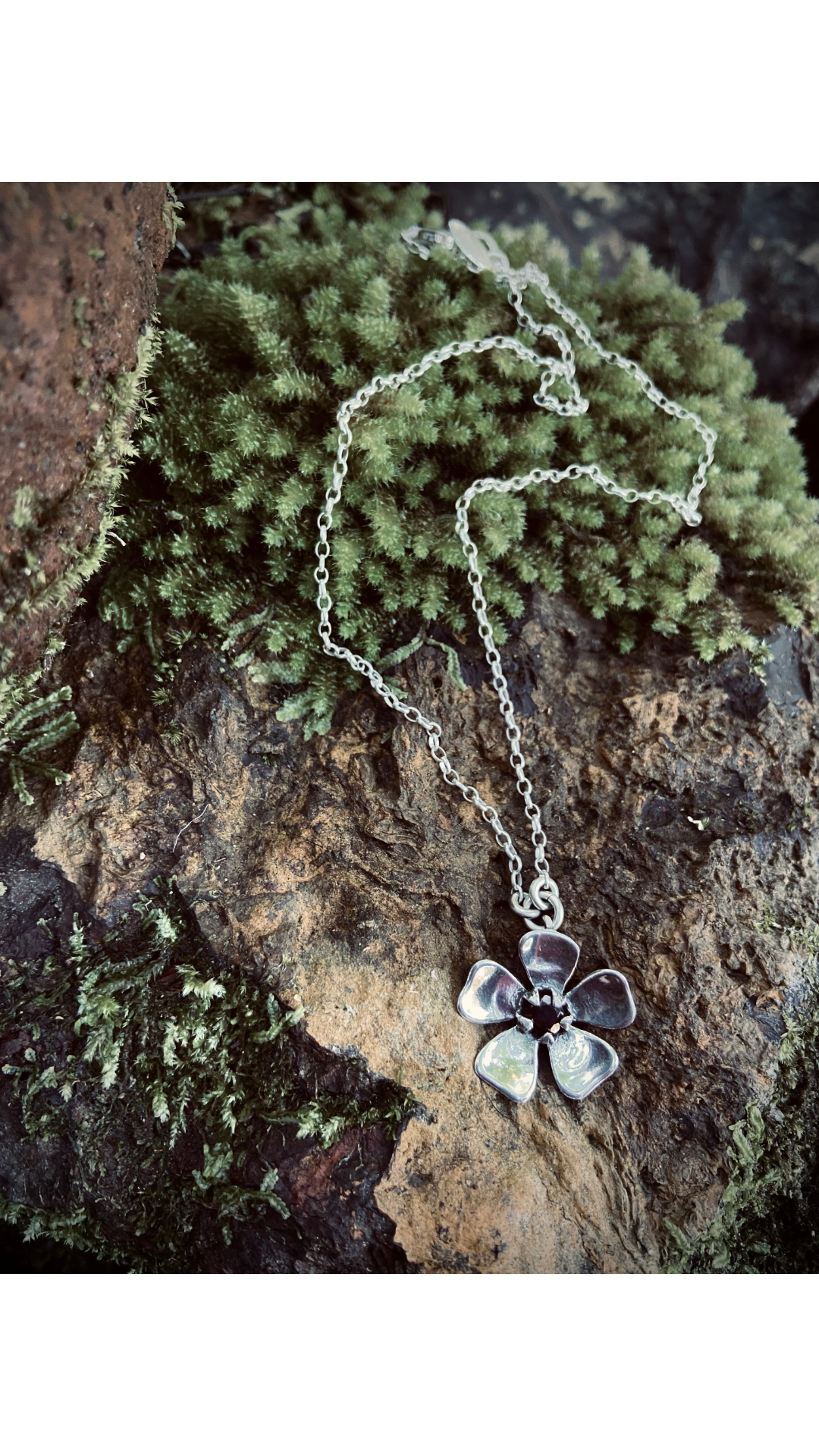 Red Mānuka Flower Chain Necklace | Jewellery nz | Redmanuka