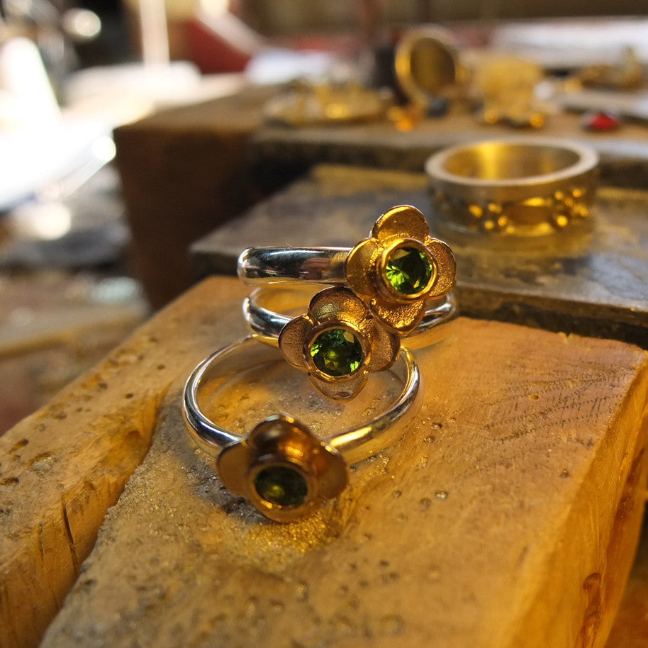 Sterling Silver and 9ct Gold Quatrefoil shaped flower setting Ring with tsavorite by Martyn Milligan Rinopai Golden Bay