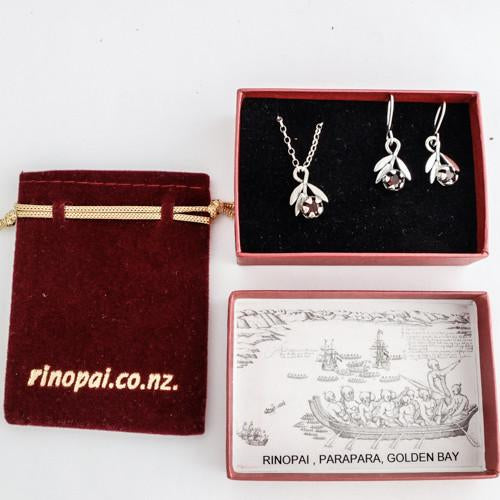 Red Mānuka Sprig Necklace and Earrings Boxed set